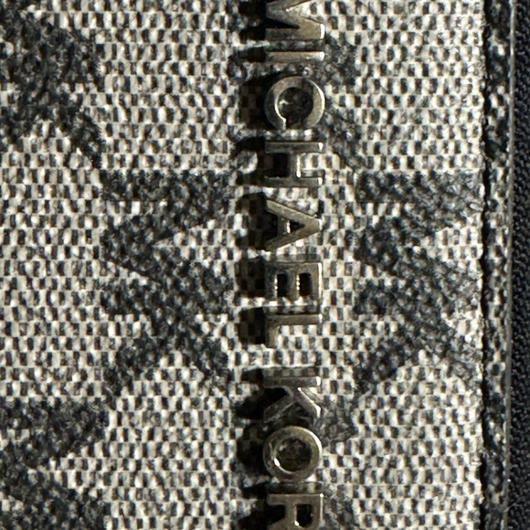 Michael Kors Gray Logo Wristlet - Picture 7 of 8